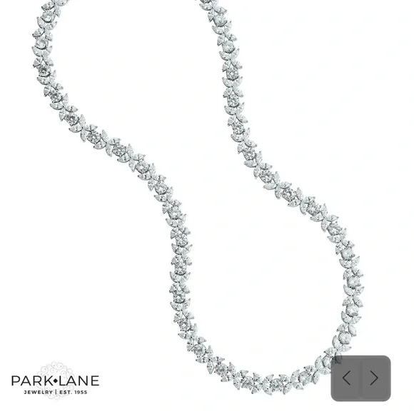 Park Lane “Noelle” Necklace! BNIB!! Beautiful!! Limited Edition!! - Picture 2 of 15